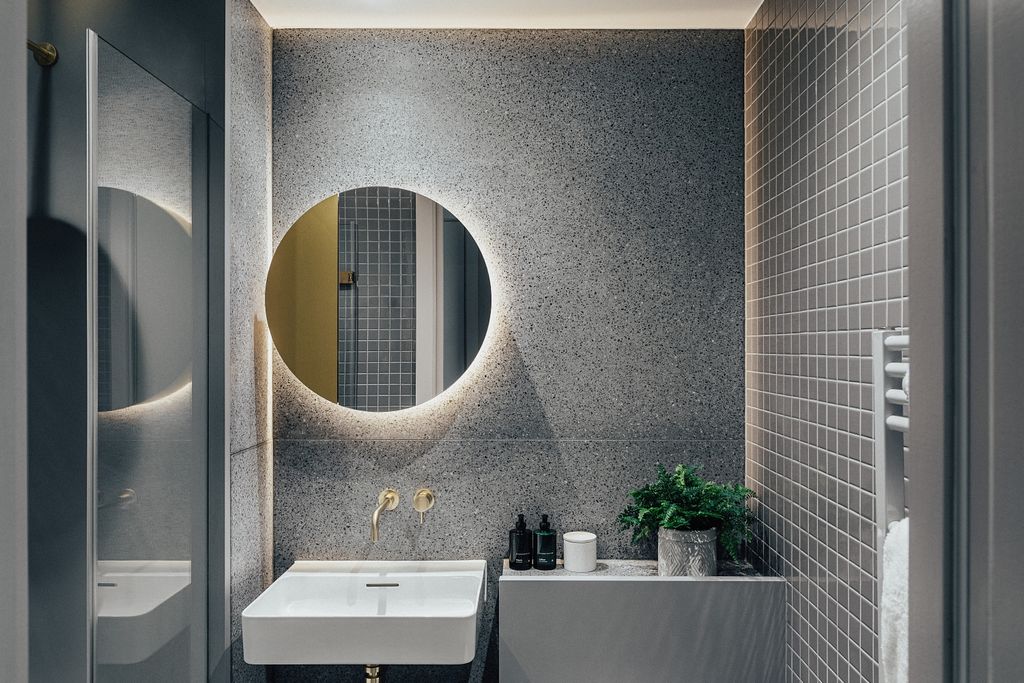 Property photo 2 of 19 Penriv_2Bed_Ensuite-6852994Ec7Bfc