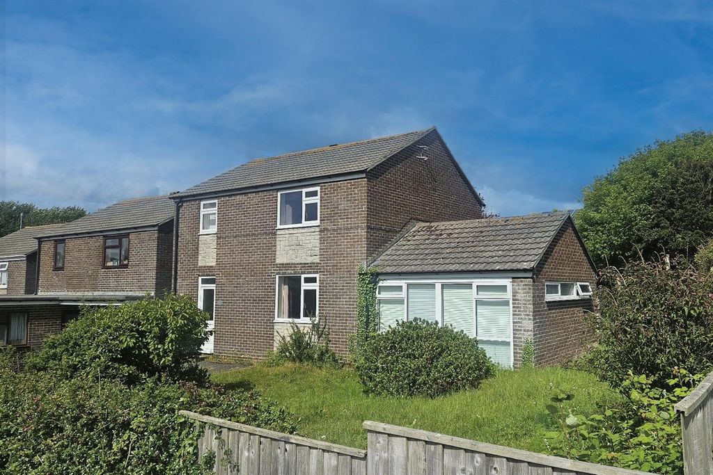 Property photo 1 of 11 140 Fav Copy.Jpg