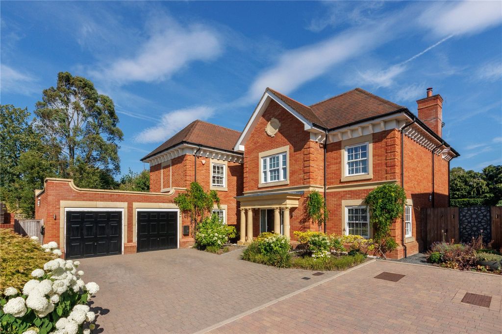 Property photo 1 of 37 Picture No. 45