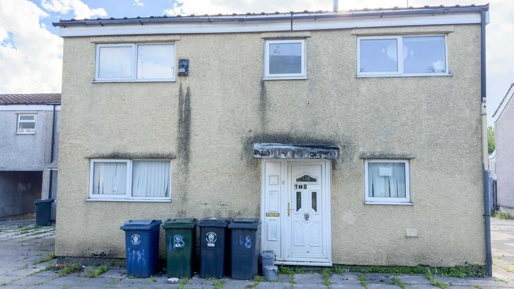 Property photo 1 of 39