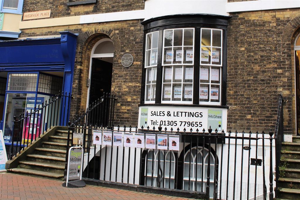 Property photo 2 of 4 Front Photo.Jpg