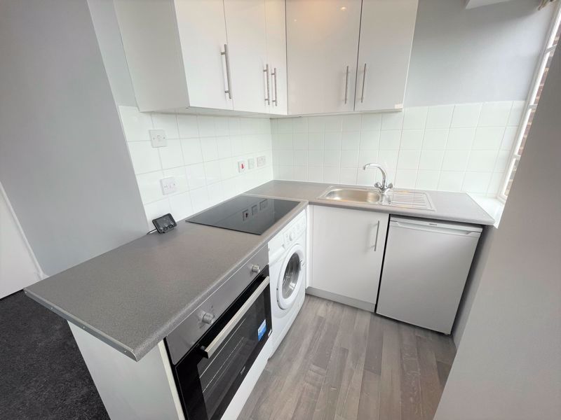 Property photo 2 of 15 Photo 11