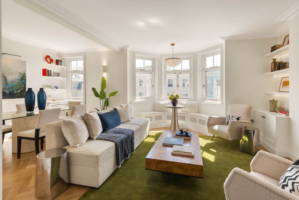 Property photo 1 of 12 Reception Room