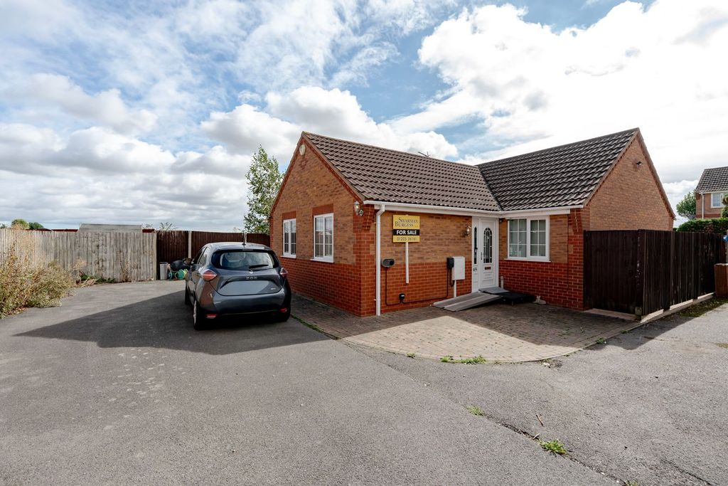 Property photo 1 of 11