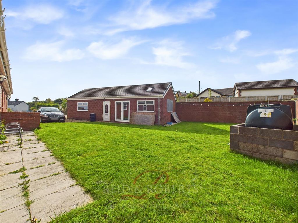 Property photo 2 of 34 Cam04884G0-Pr0048-Still004.Jpg