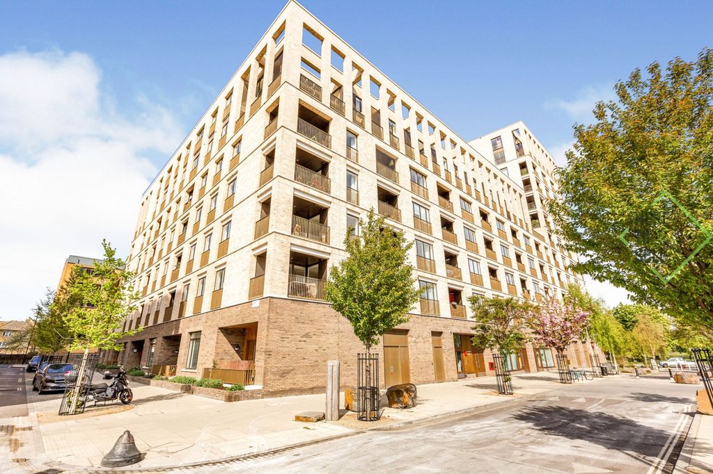 Property photo 3 of 15 9d09984B-9119-40B7-Ab51-E2A20Ae3dcc5