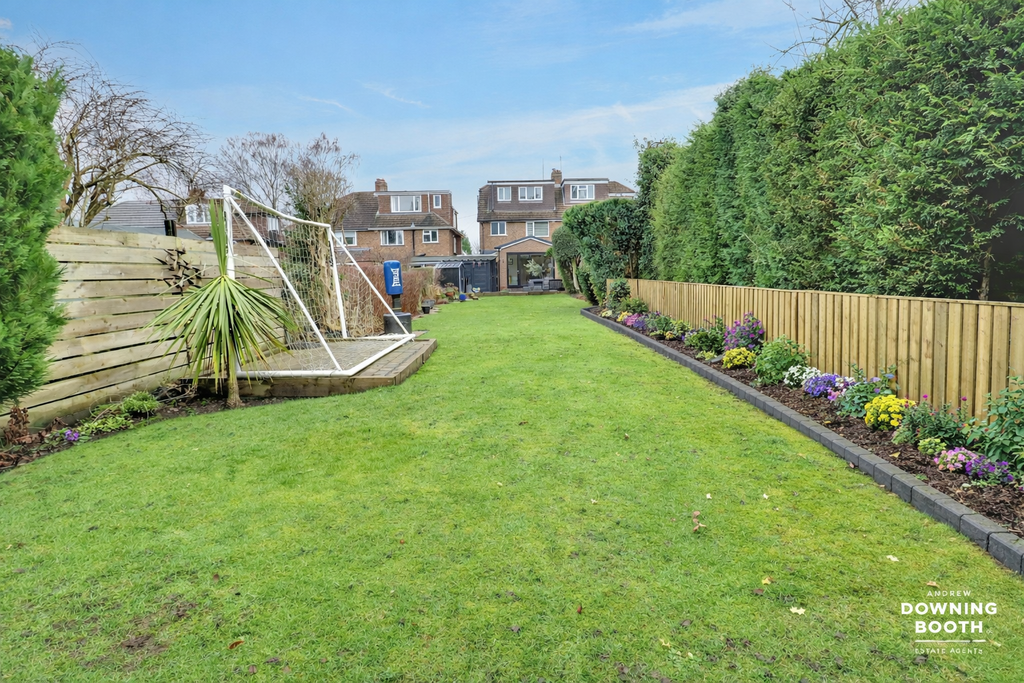 Property photo 2 of 34