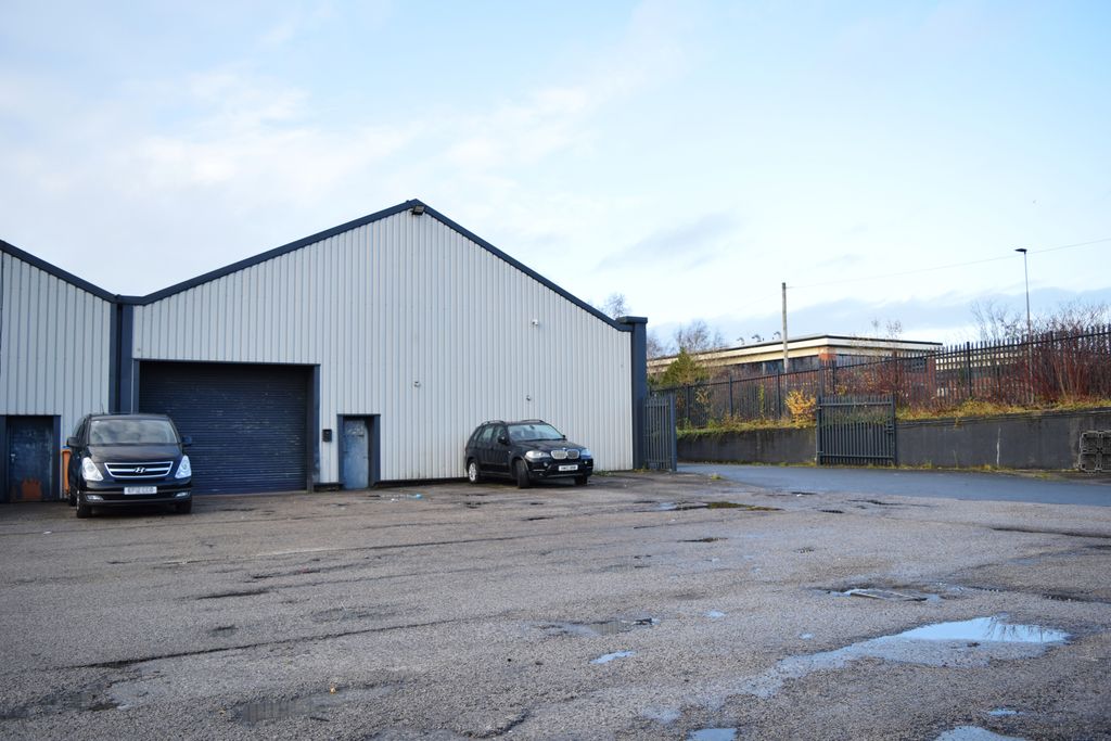 Property photo 1 of 20