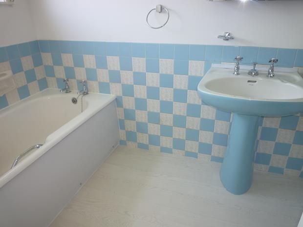 Property photo 3 of 8 P1460871