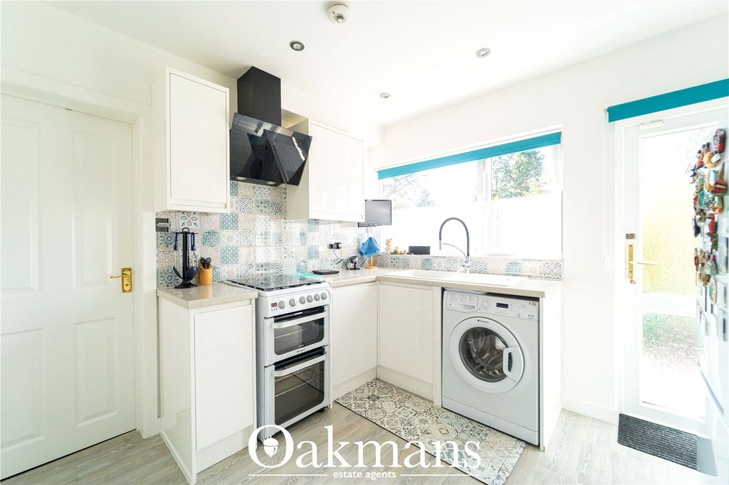 Property photo 3 of 19 Picture No. 10