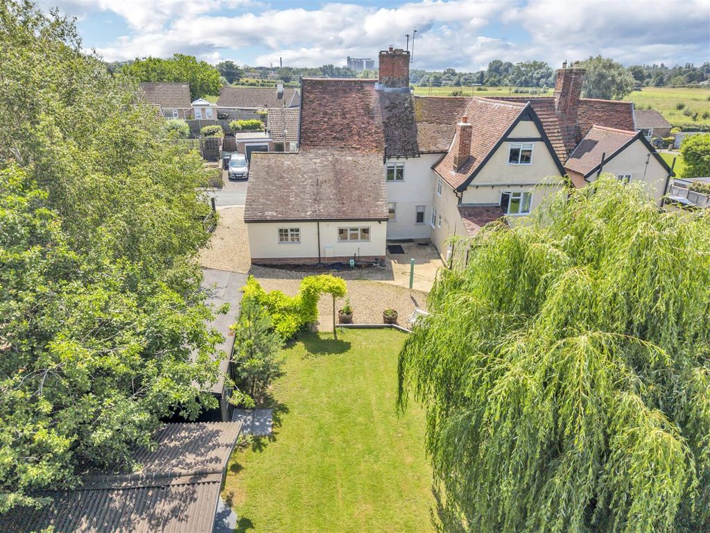 Property photo 2 of 31 Dji_20260623114443_0047_D.Jpg