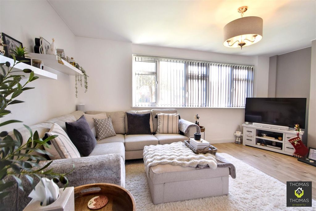 Property photo 2 of 14 Dsc_0059.Jpg