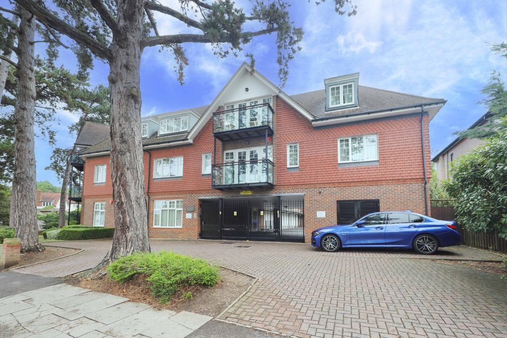 Property photo 1 of 18 4220790