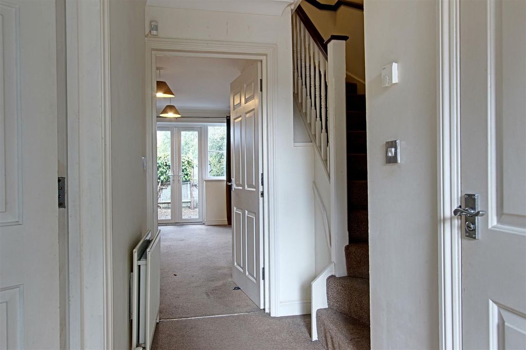 Property photo 2 of 32 Img_0347-Img_0349.Jpg