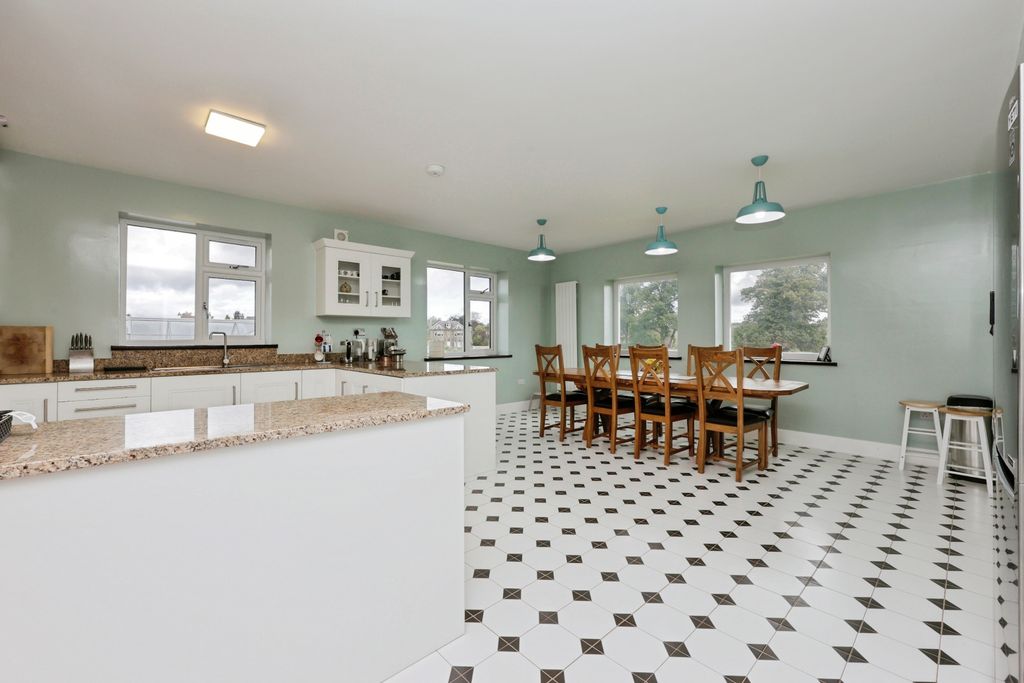 Additional image 9 of 5 bed detached house for saleBrighton Road, Cupar KY15
