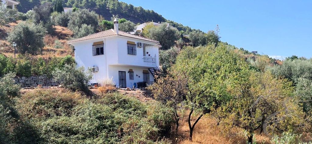 Property photo 1 of 19