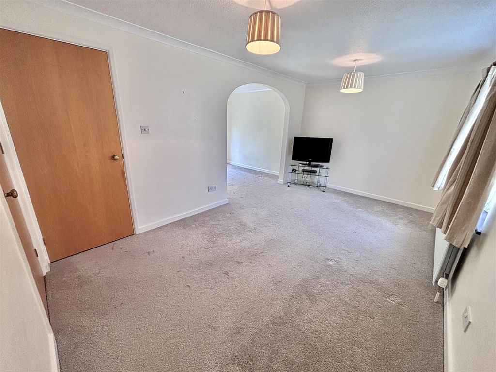 Property photo 3 of 17 Img_4729.Jpg