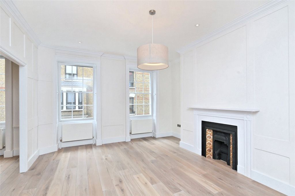 Property photo 1 of 7 Reception