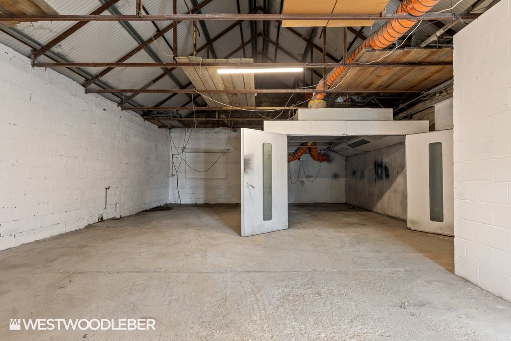 Property photo 3 of 5 Lowershott_4