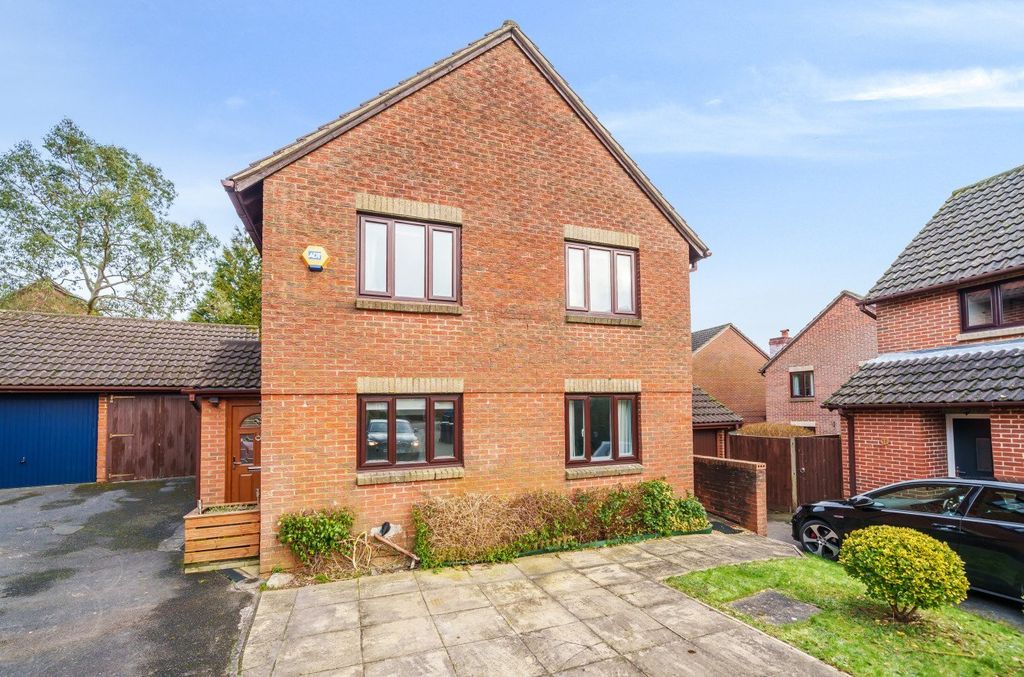 Property photo 1 of 14 Picture No. 21
