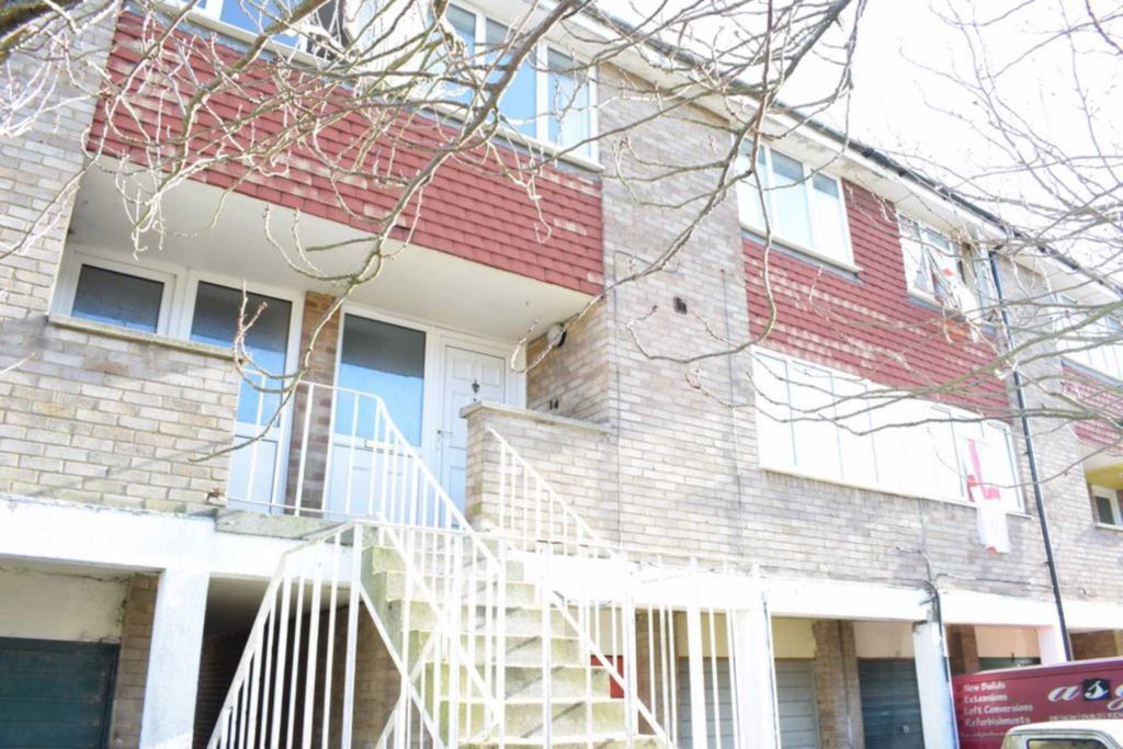 Property photo 1 of 21