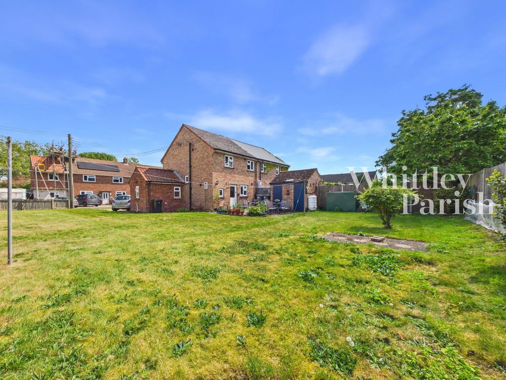 Property photo 2 of 15