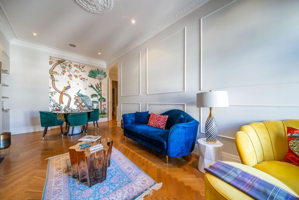 Property photo 3 of 19 Flat 134 4 Whiteh...