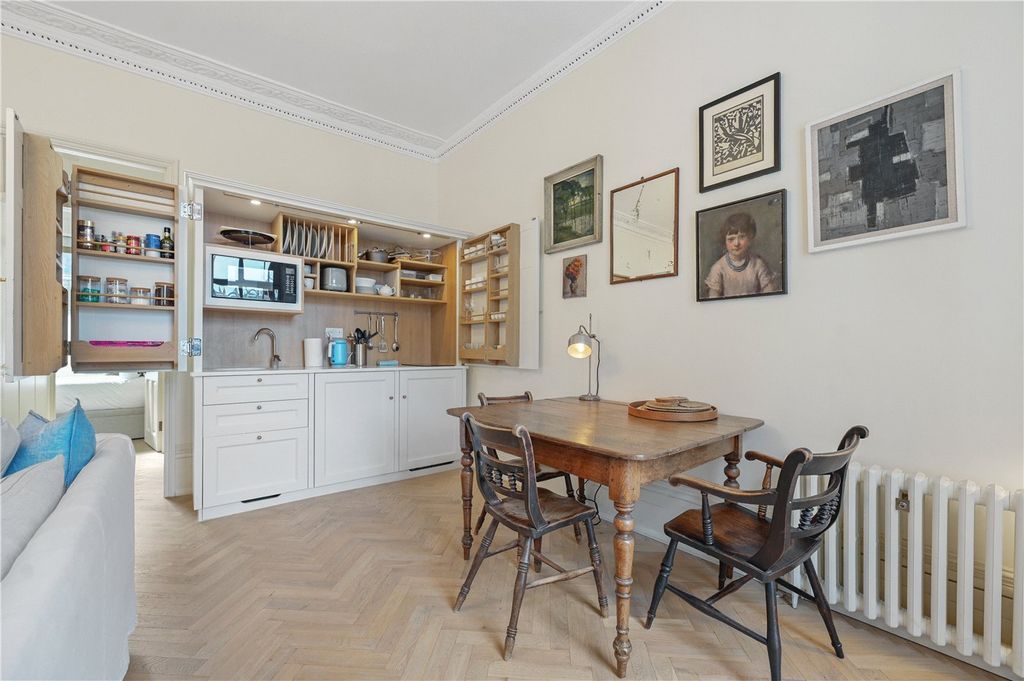 Property photo 2 of 11 Picture No. 21