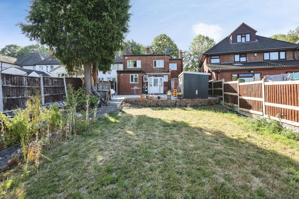 Property photo 2 of 37