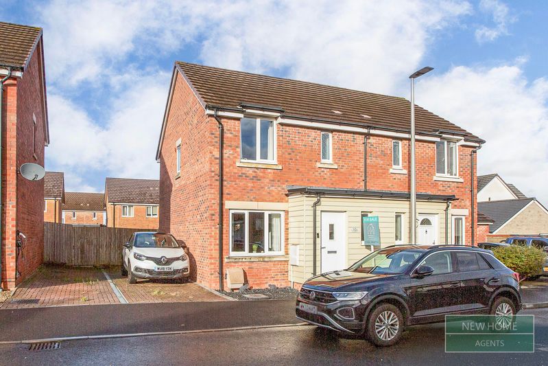 Property photo 1 of 17 Photo 17