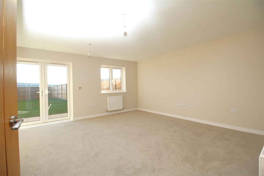 Property photo 3 of 13 Img_7326.Jpg
