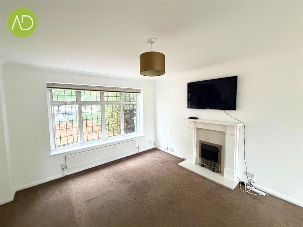 Property photo 2 of 13 15.Jpg