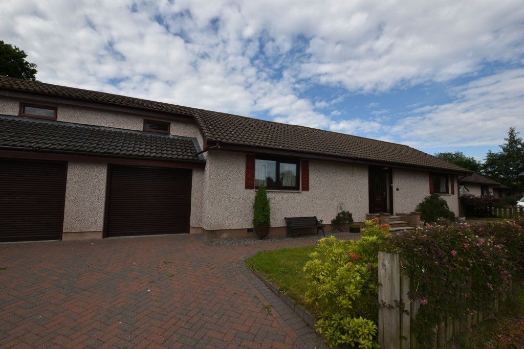 Property photo 2 of 14