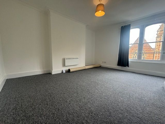 Property photo 2 of 7 Living Room