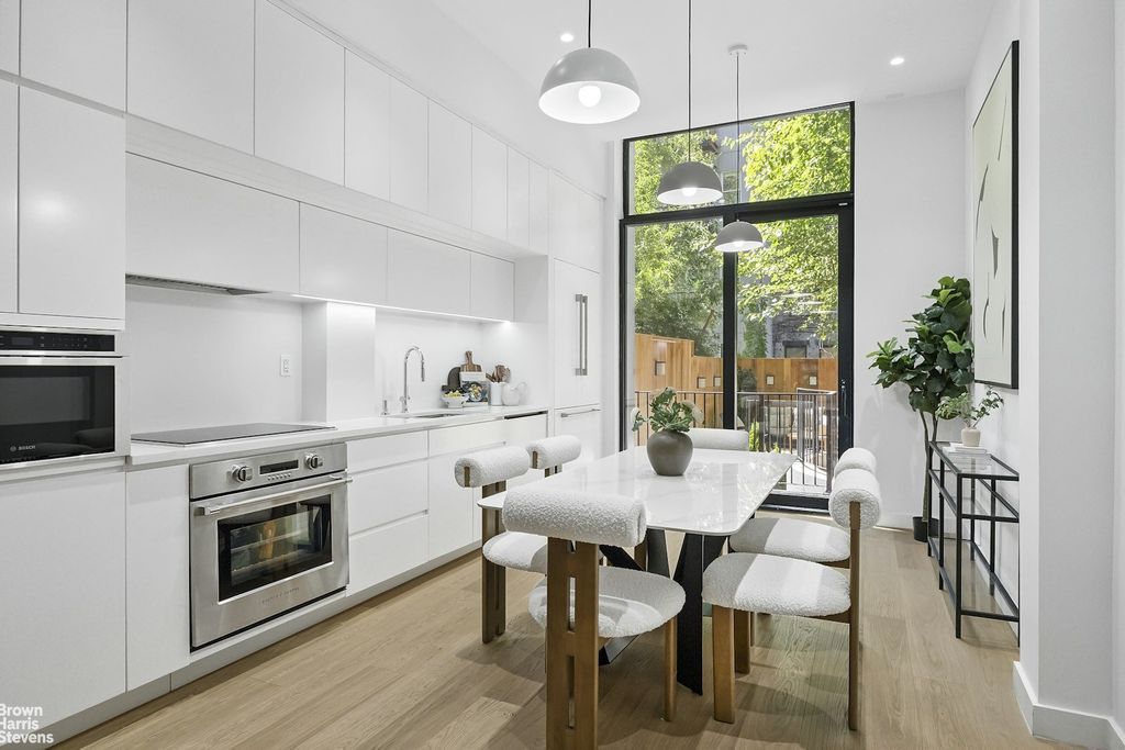 Property photo 2 of 11 <Alttext/>