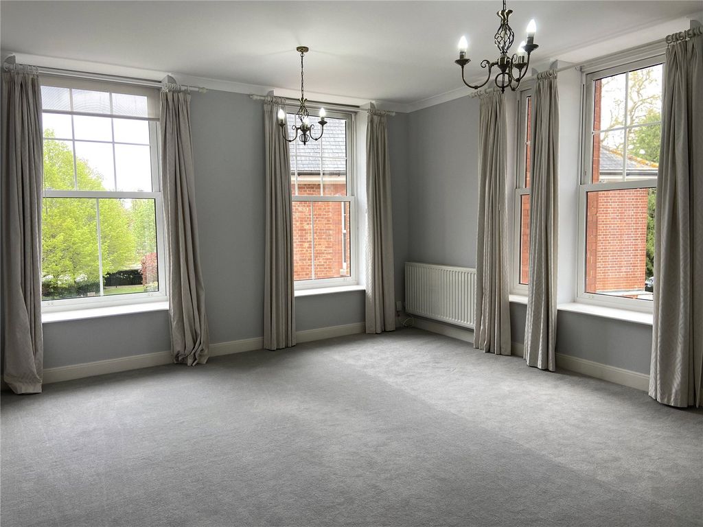 Property photo 2 of 9 Picture No. 02