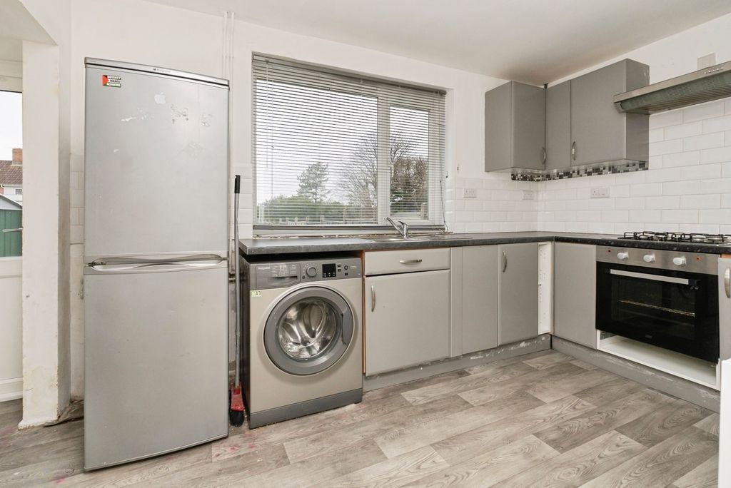 Property photo 2 of 19 Pbox-Img.Jpg