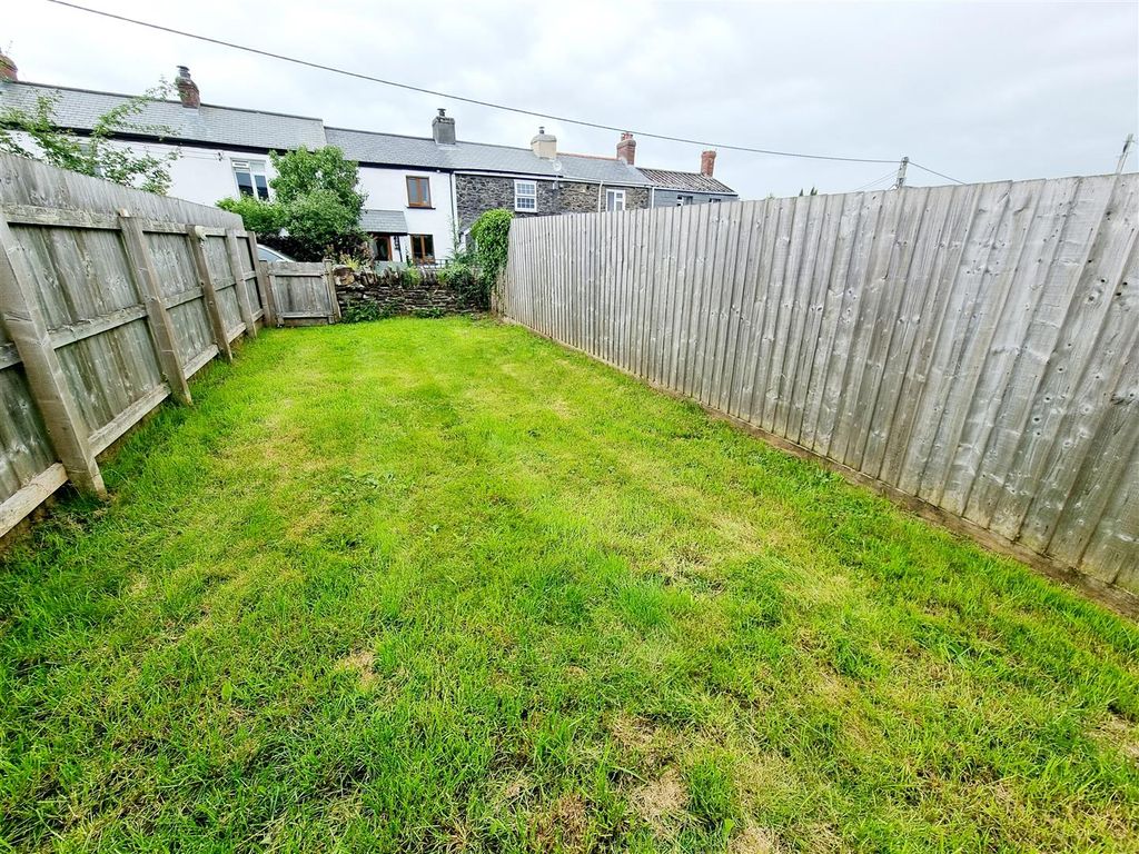 Property photo 3 of 16 Lawn.Jpg