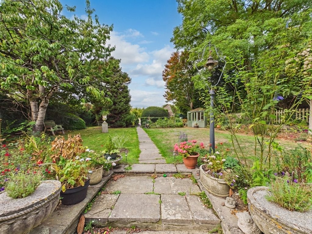 Property photo 2 of 31 Photo 22