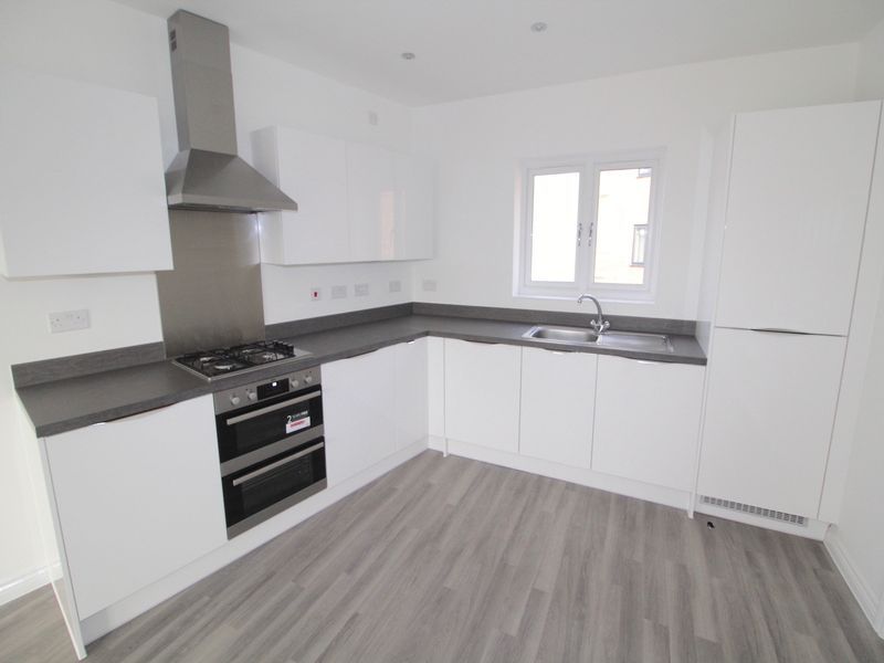 Property photo 2 of 7 Photo 7