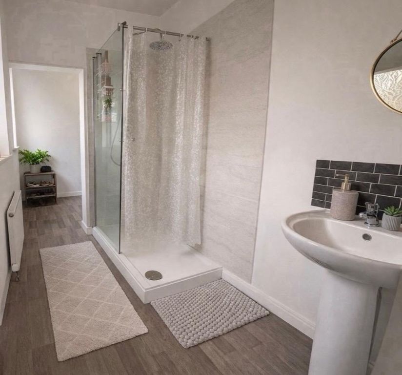 Property photo 3 of 4