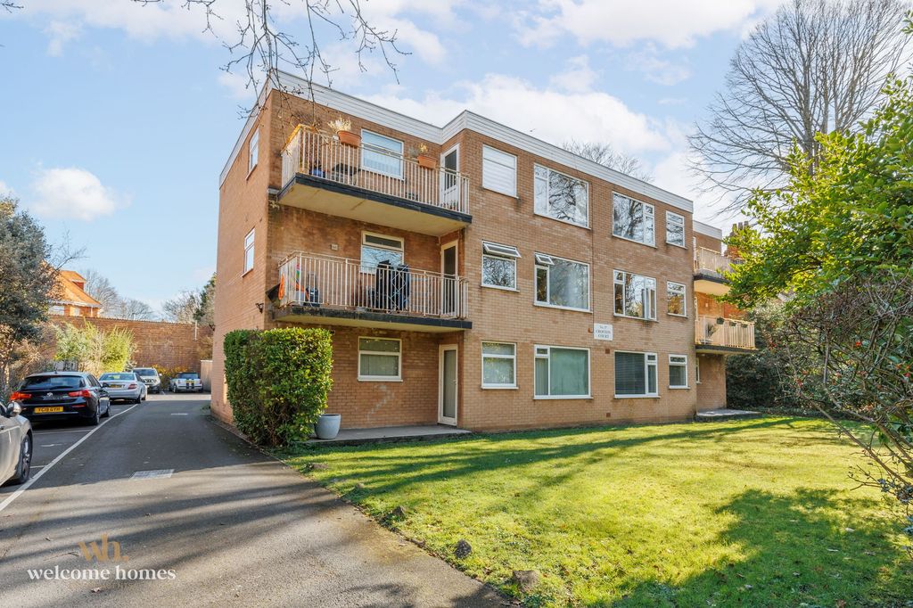 Property photo 1 of 13