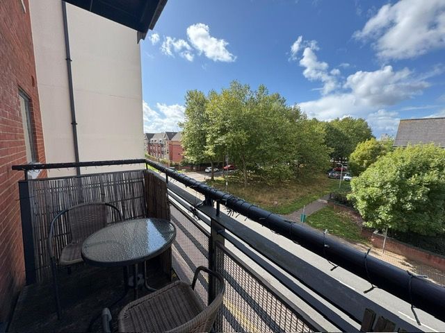 Property photo 1 of 9 Exterior