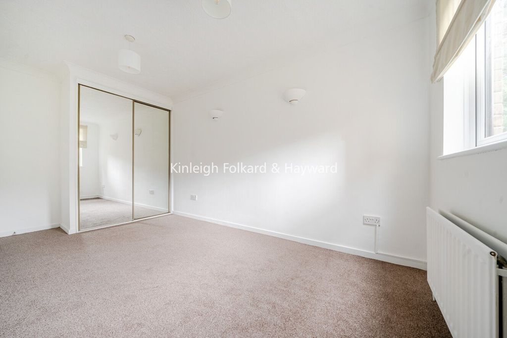 Property photo 2 of 7 Picture No. 01