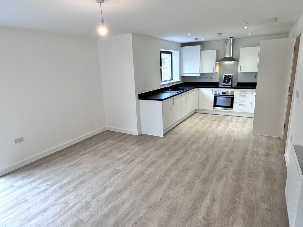 Property photo 2 of 13 Img_1369