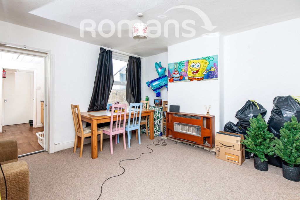 Property photo 2 of 10 2