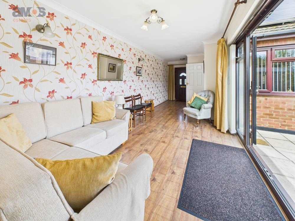 Property photo 3 of 20 4398344