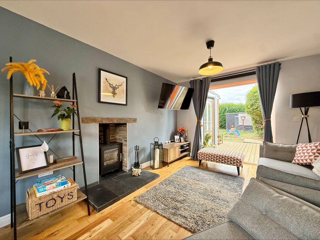Property photo 2 of 18