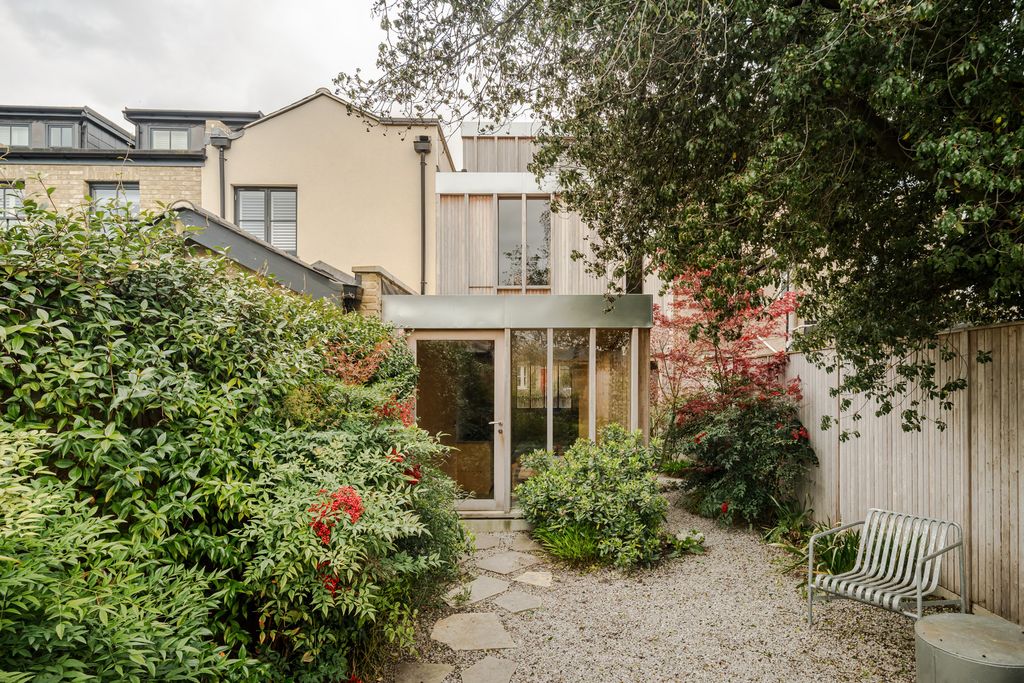 Property photo 2 of 28 338349 - Spruce House-23.Jpg