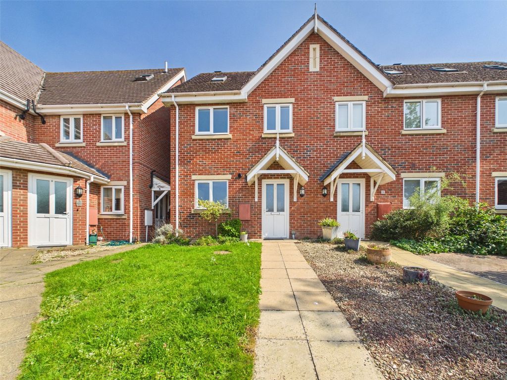 Property photo 1 of 16 Picture No. 02